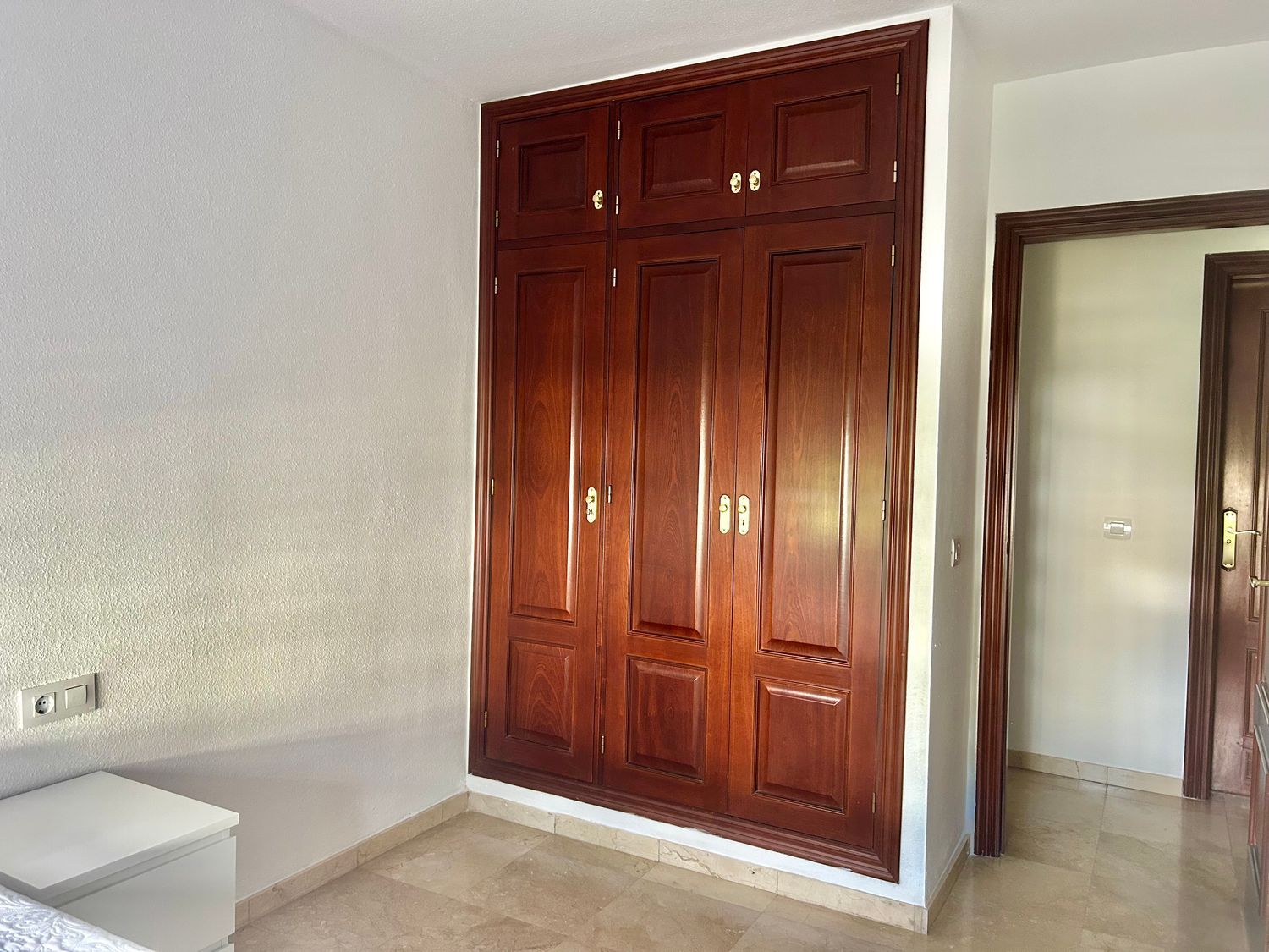 Piso en avenida Reyes Católicos, 4 - Foto 14