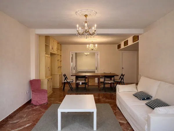 Piso en avenida de la Reina Mercedes, 27 - Foto 4