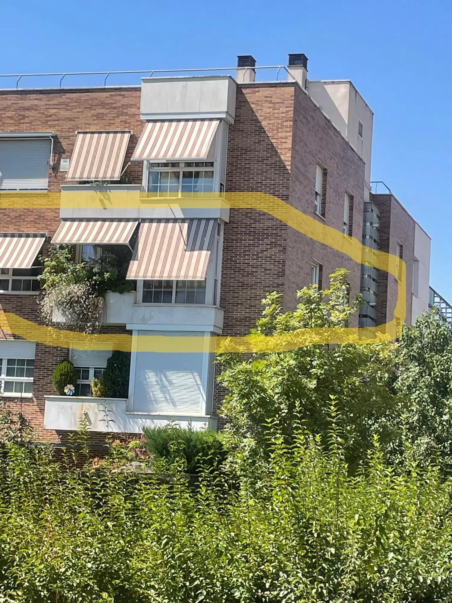 Piso en calle del Monasterio de Liébana, 2