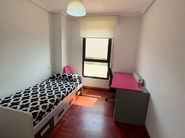 Piso en Calle Arles, 3, Universidad - Las Huelgas, Universidad - Las Huelgas - Foto 1