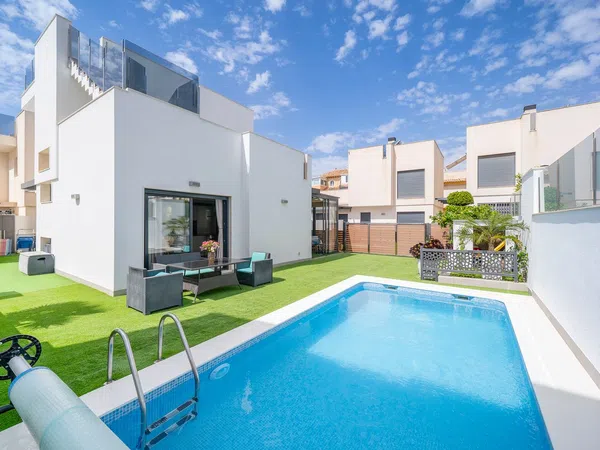 Casa o chalet independiente en Calle Maria San Gil Noain, 40 - Foto 1