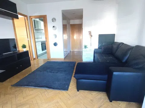 Piso en calle cartagena, 80