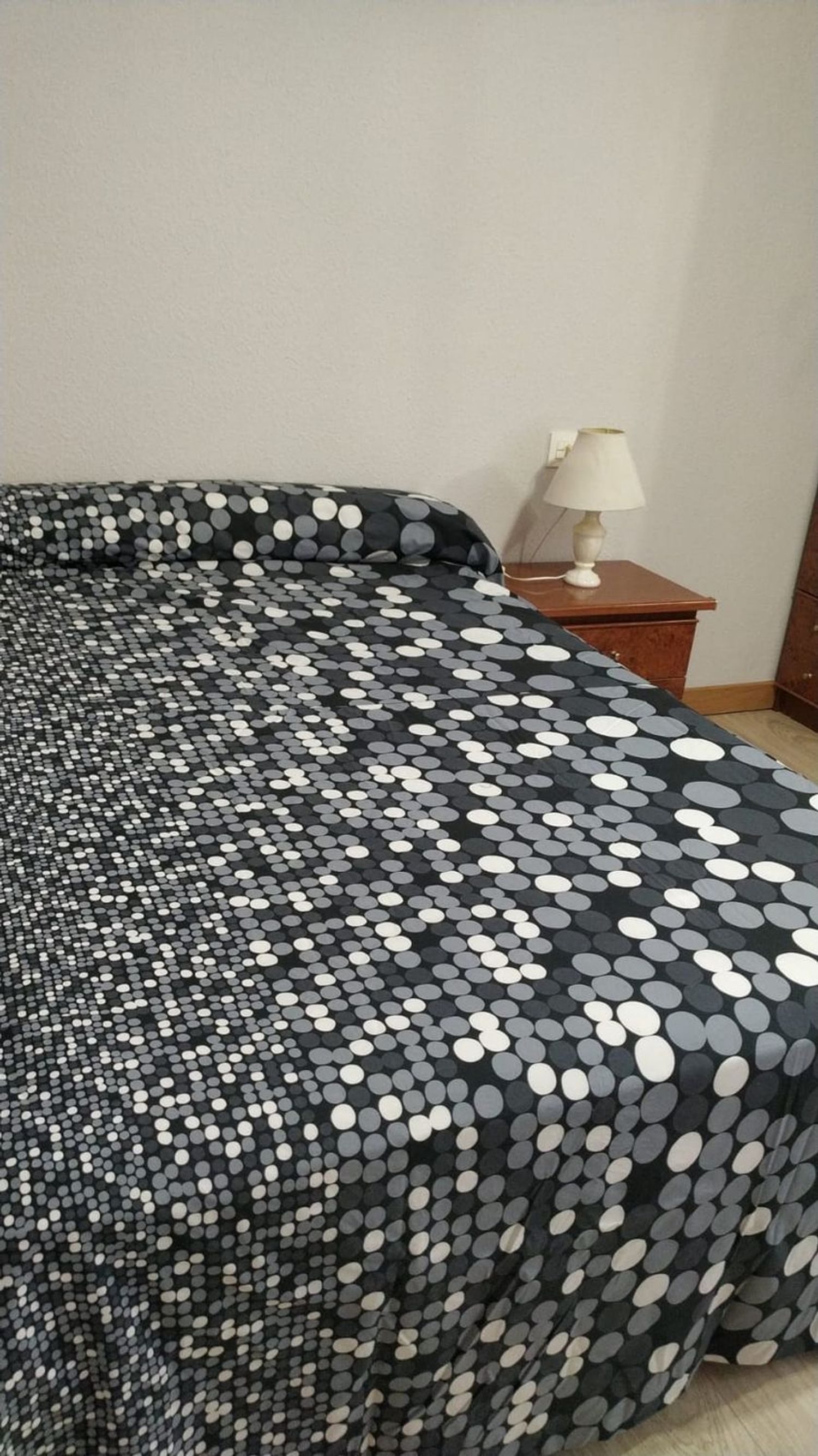 Piso en calle Vitigudino, 3 - Foto 3