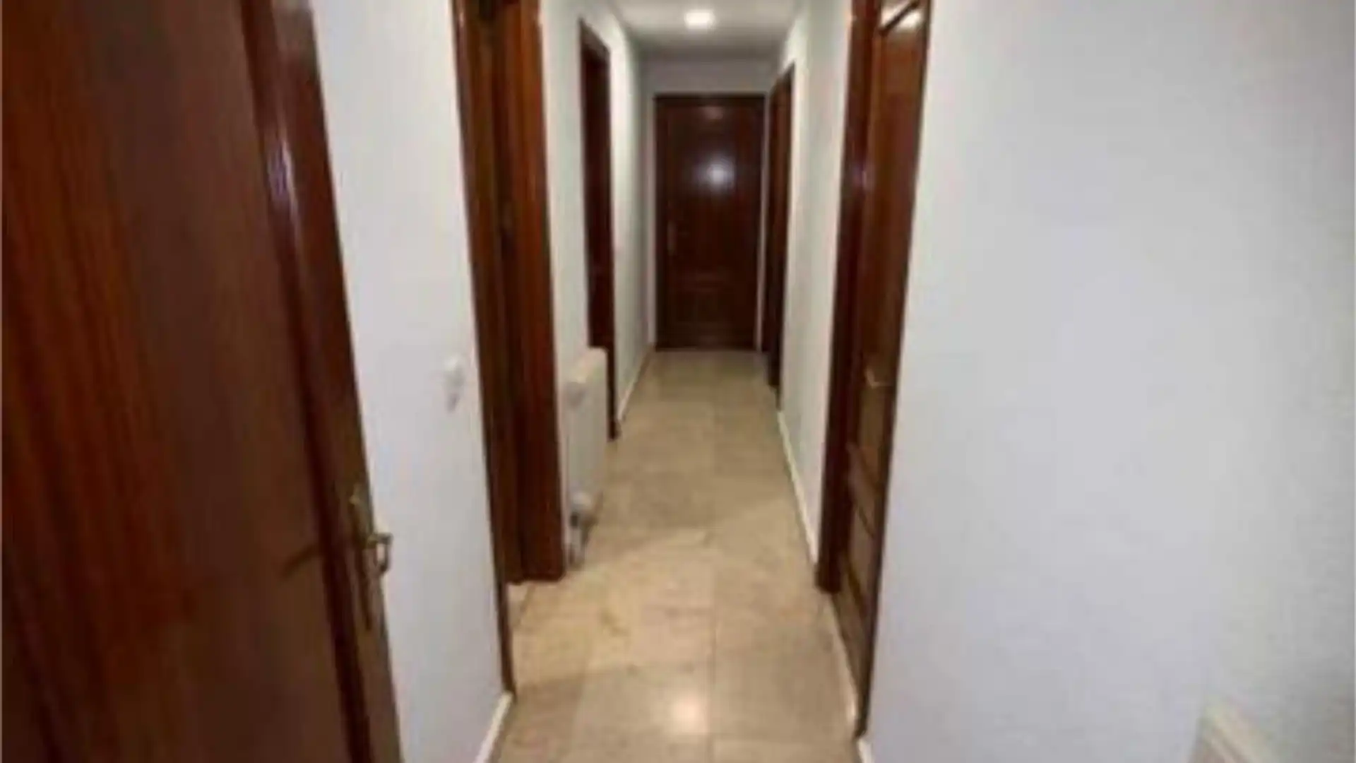 Piso en Zona Eroski - Foto 5