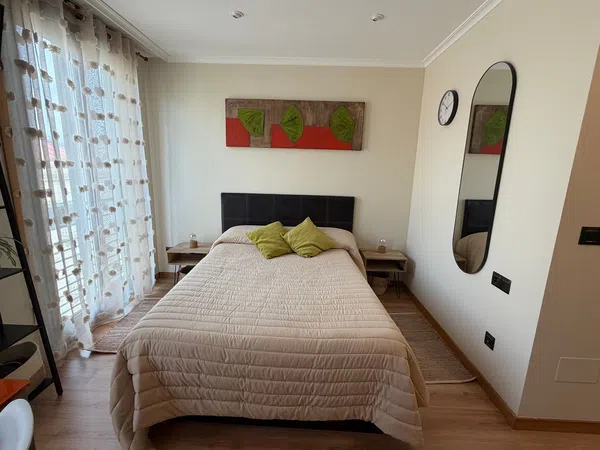 Estudio en calle da Ronda de Don Bosco, 52 - Foto 2