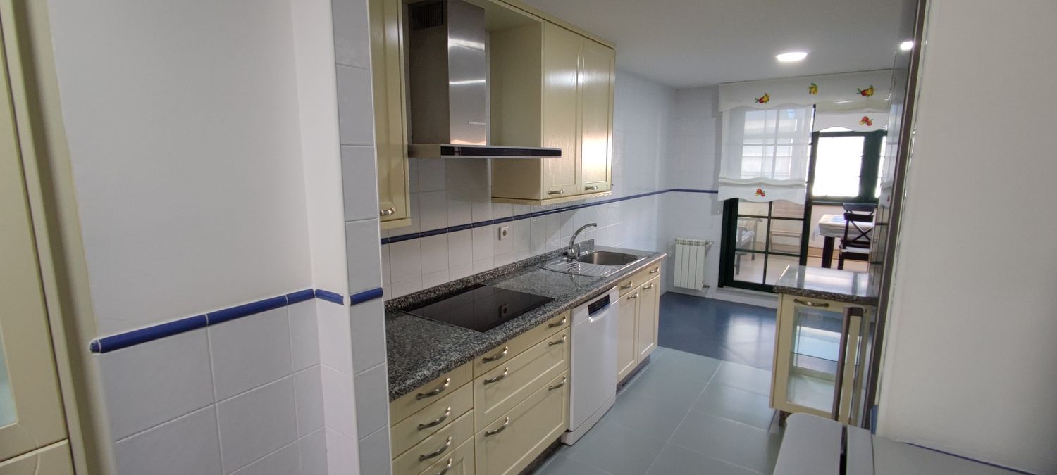 Chalet adosado en Elviña - A Zapateira - Foto 13