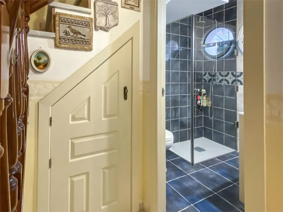 Casa adosada en  Calle Nelson Mandela 42 - Foto 5