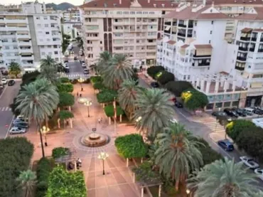 Piso en  Calle Virgen del Rocío 4 - Foto 1