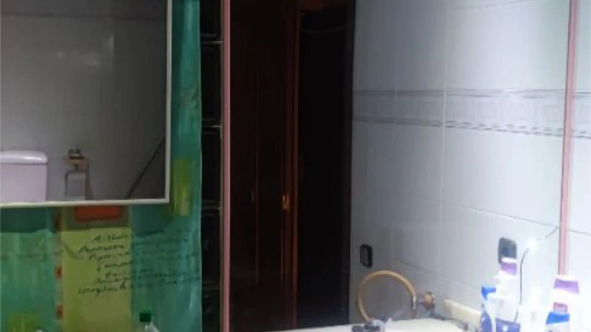 Casa adosada en  Carrer de l'Abat Escarré 34 - Foto 27