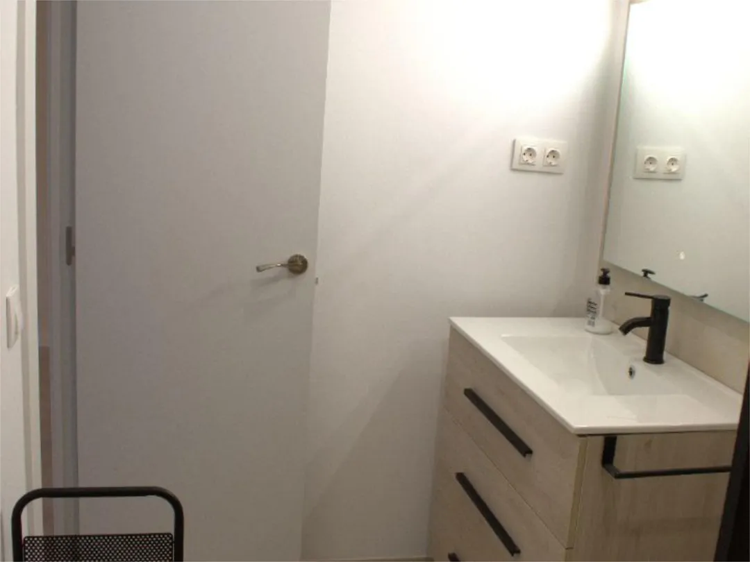 Piso en  Carrer del Pare Rodés 8 - Foto 17