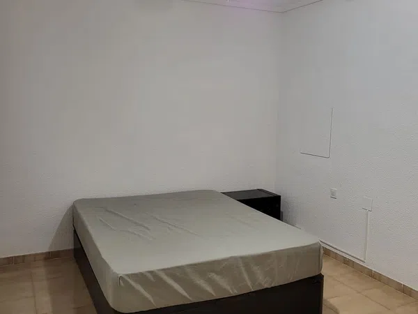 Piso en Calle Bartolomé Reus, 44, Zona Hospital-Plaza del Real - Foto 4
