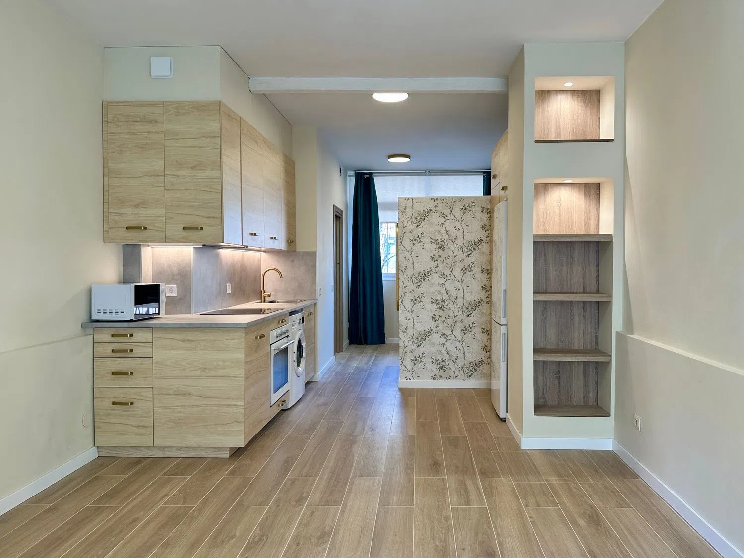 Estudio en calle Tahona, 3