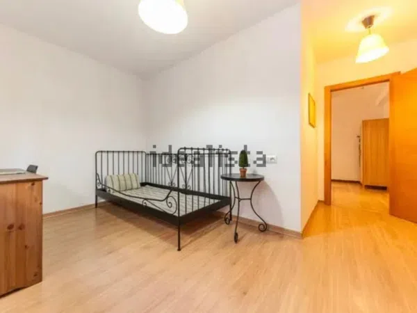 Piso en calle Fuertes Acevedo, 107 - Foto 1