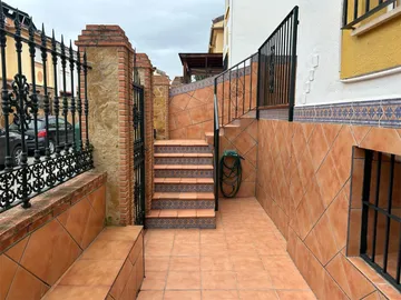 Casa adosada en Málaga Capital - Foto 2
