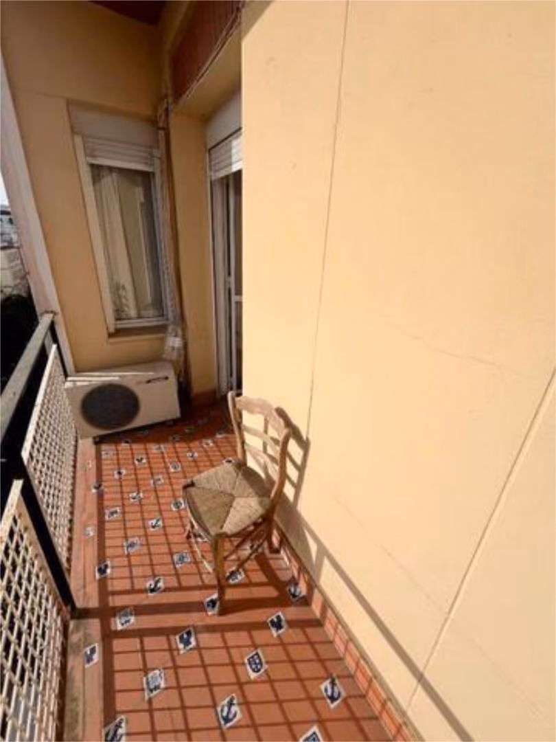 Piso en Ciudad Jardín - Foto 7