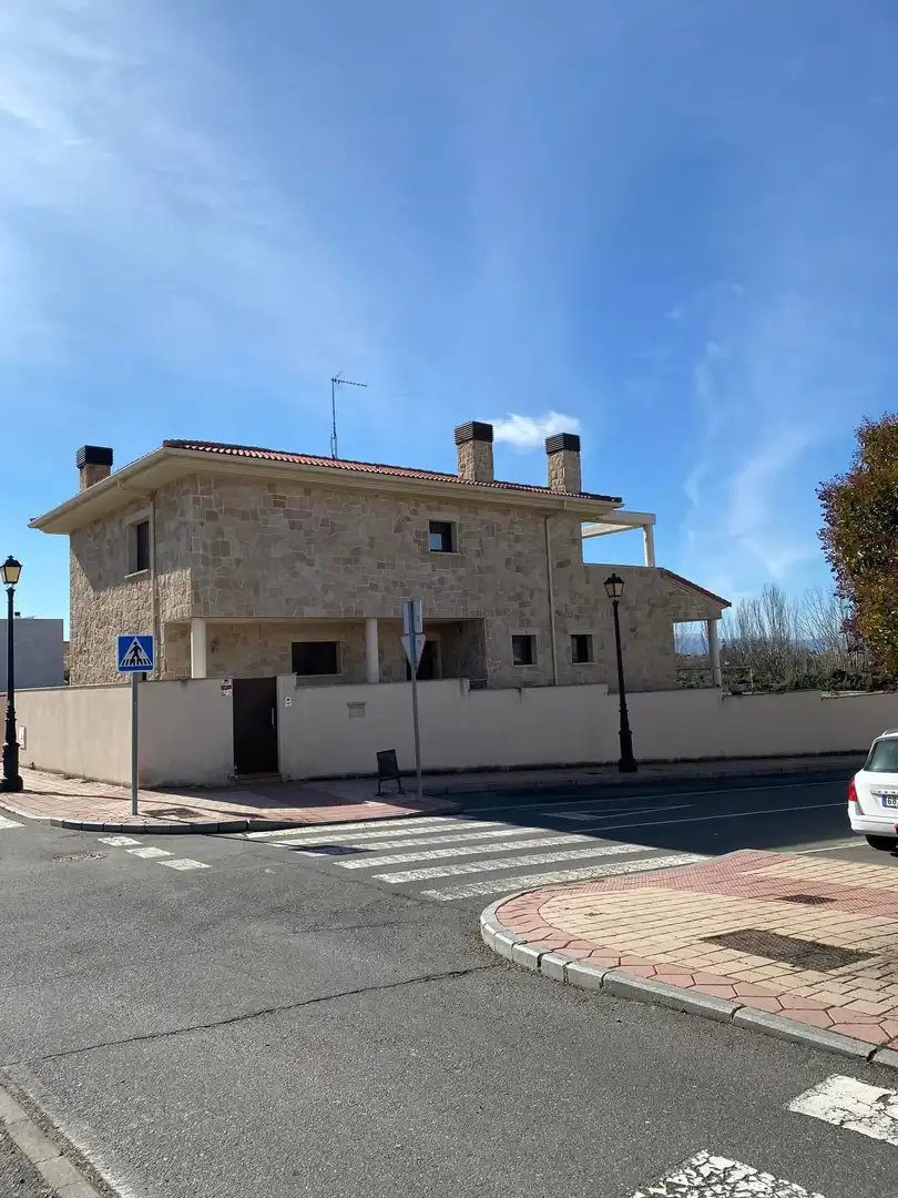 Chalet en  Calle Emilia Pardo Bazán 40 - Foto 7