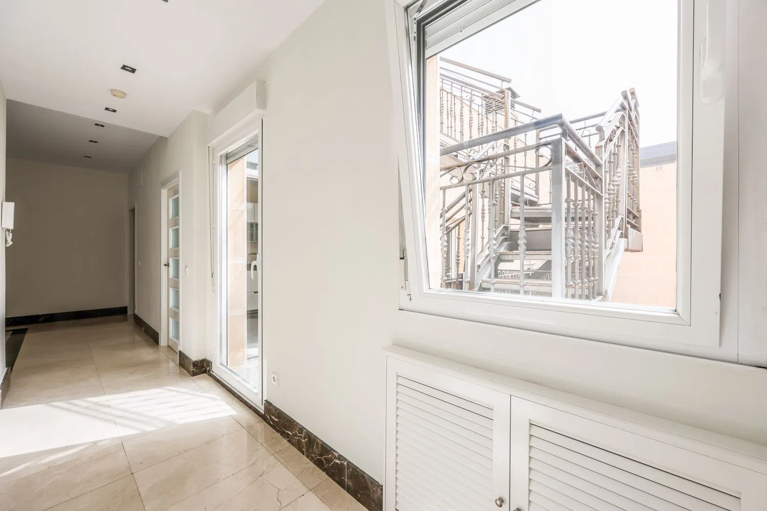 Ático en calle de Regueros, 8 - Foto 8