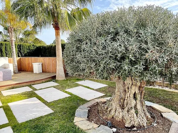 Chalet pareado en calle Lisboa, 5 - Foto 2