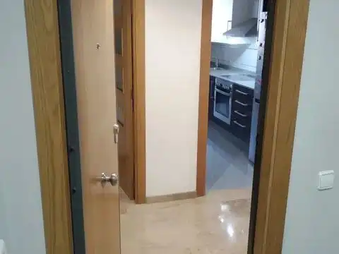 Piso en  Avinguda dels Reis Catòlics 8 - Foto 6