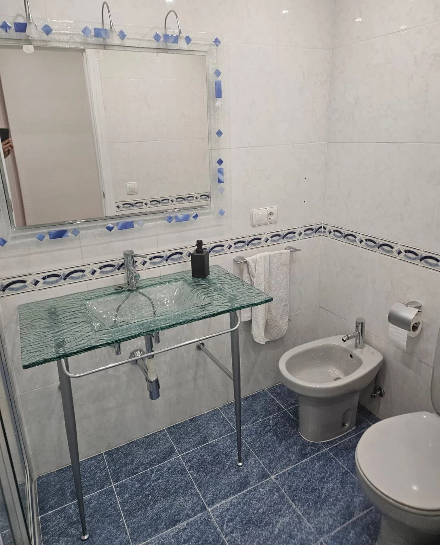 Piso en calle Luis Sala Balust, 49 - Foto 4