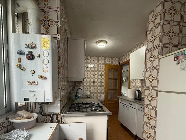 Piso en Calle del Corregidor Juan de Bobadilla, 29, Vinateros - Foto 4