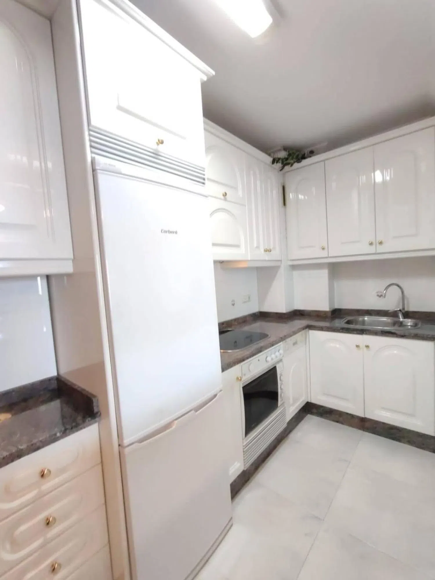 Piso en avenida de la Armada Española, 22 - Foto 12