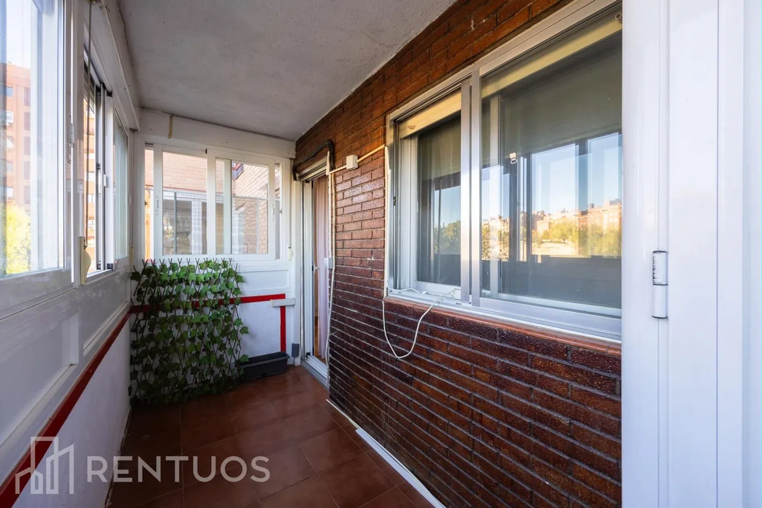 Piso en calle de Ramón Gómez de la Serna - Foto 5