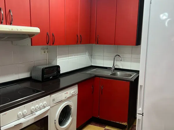 Estudio en Calle de Ramón Pignatelli, 68 - Foto 6