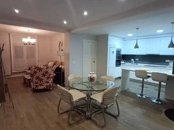 Piso en Calle Nicuesa, 9, Carrera de la Virgen - Paseo del Salón - Foto 2