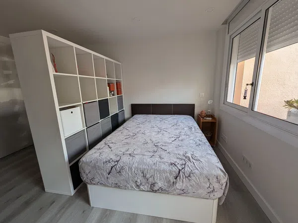 Estudio en Av Montseny, 16