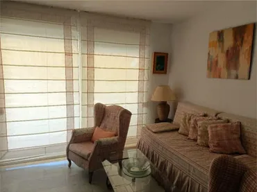 Apartamento en puerto deportivo - Foto 2