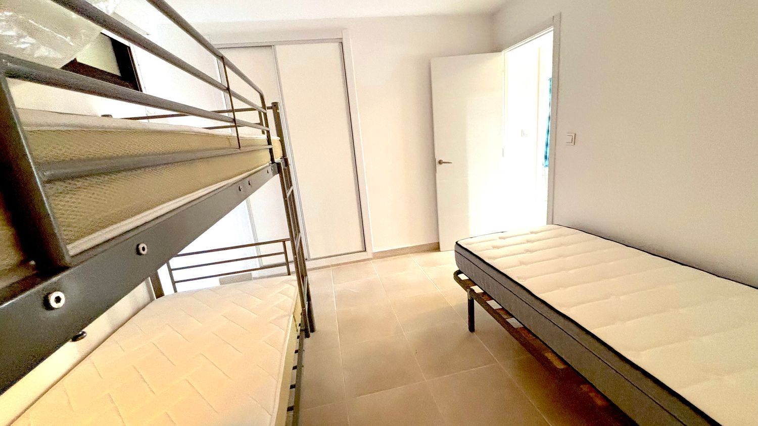 Piso en avenida Carvajal, 59 b - Foto 22