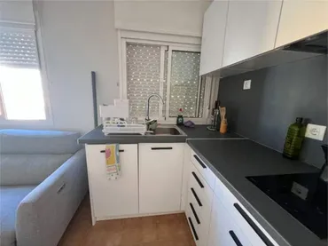 Estudio en Avenida Menéndez Pelayo - Foto 1