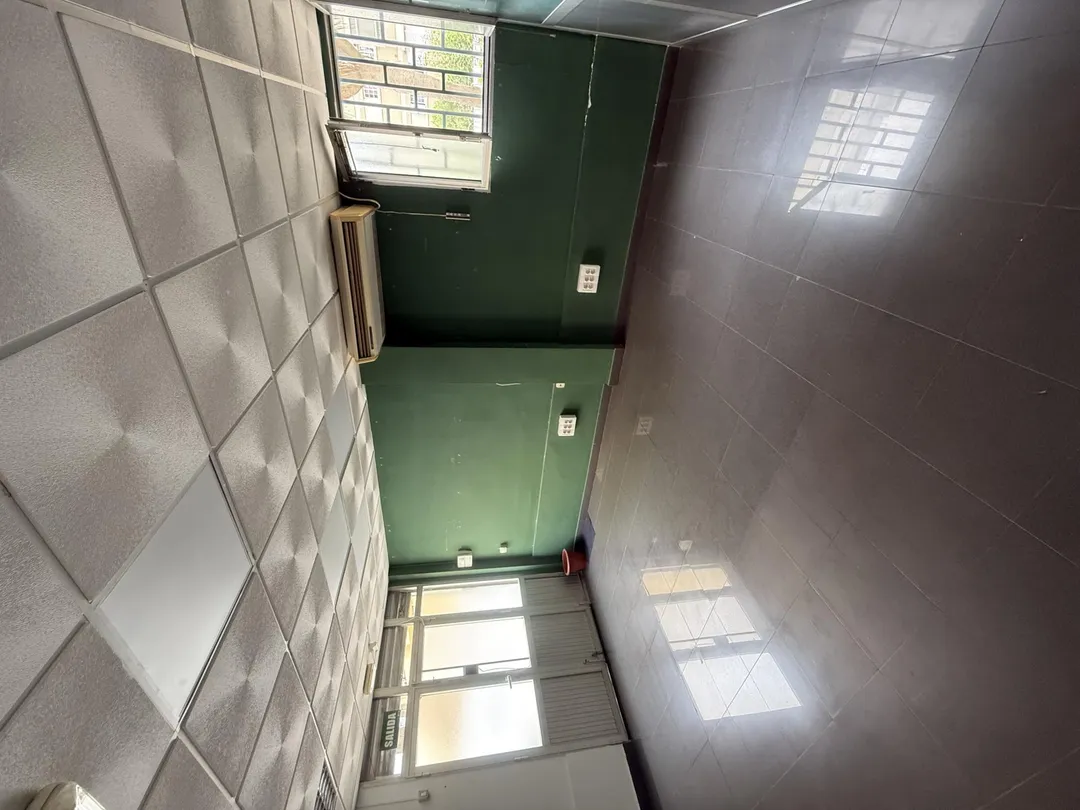 Planta baja en  Calle del Doctor Rafael Garcia Perez 13 - Foto 2