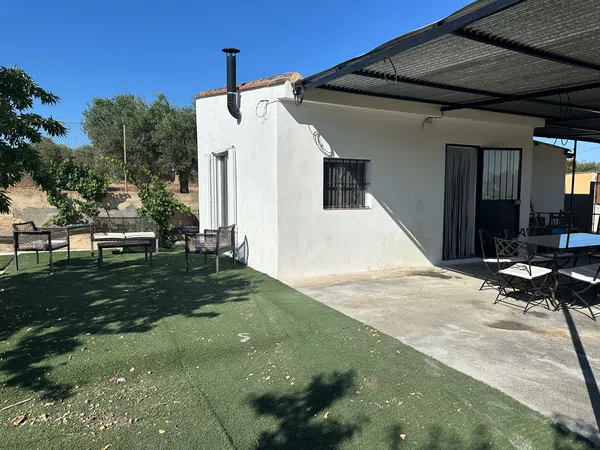 Finca rústica en via del Turia, 28