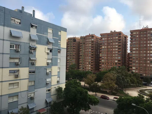 Piso en calle de Josep Ballester, 60