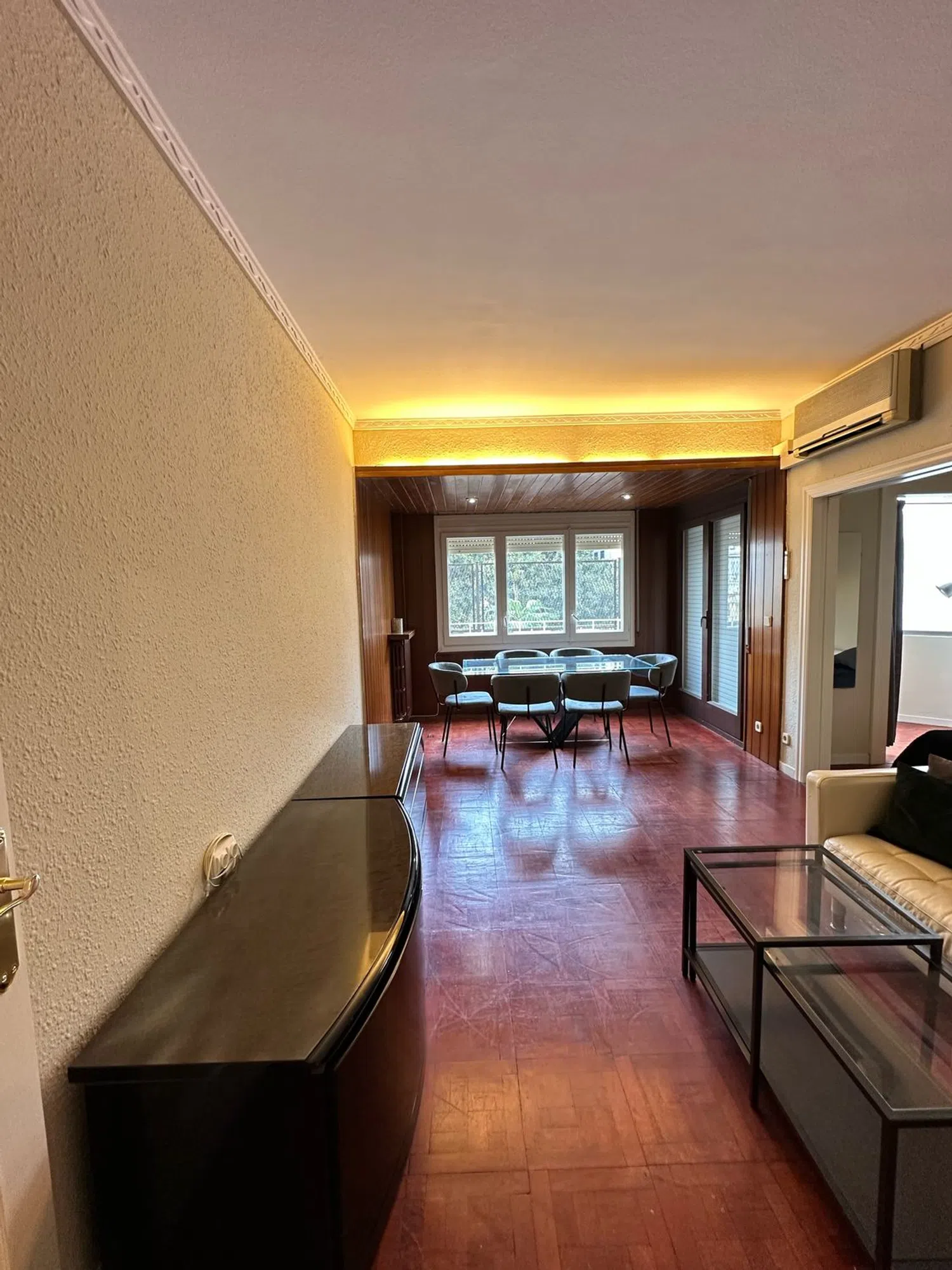 Piso en calle de Pau Claris, 184 - Foto 1