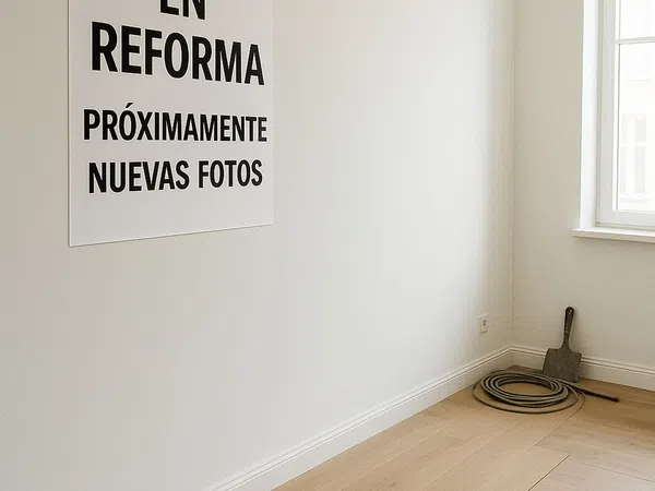 Piso en calle Farmacéutico Miguel Padilla, 8