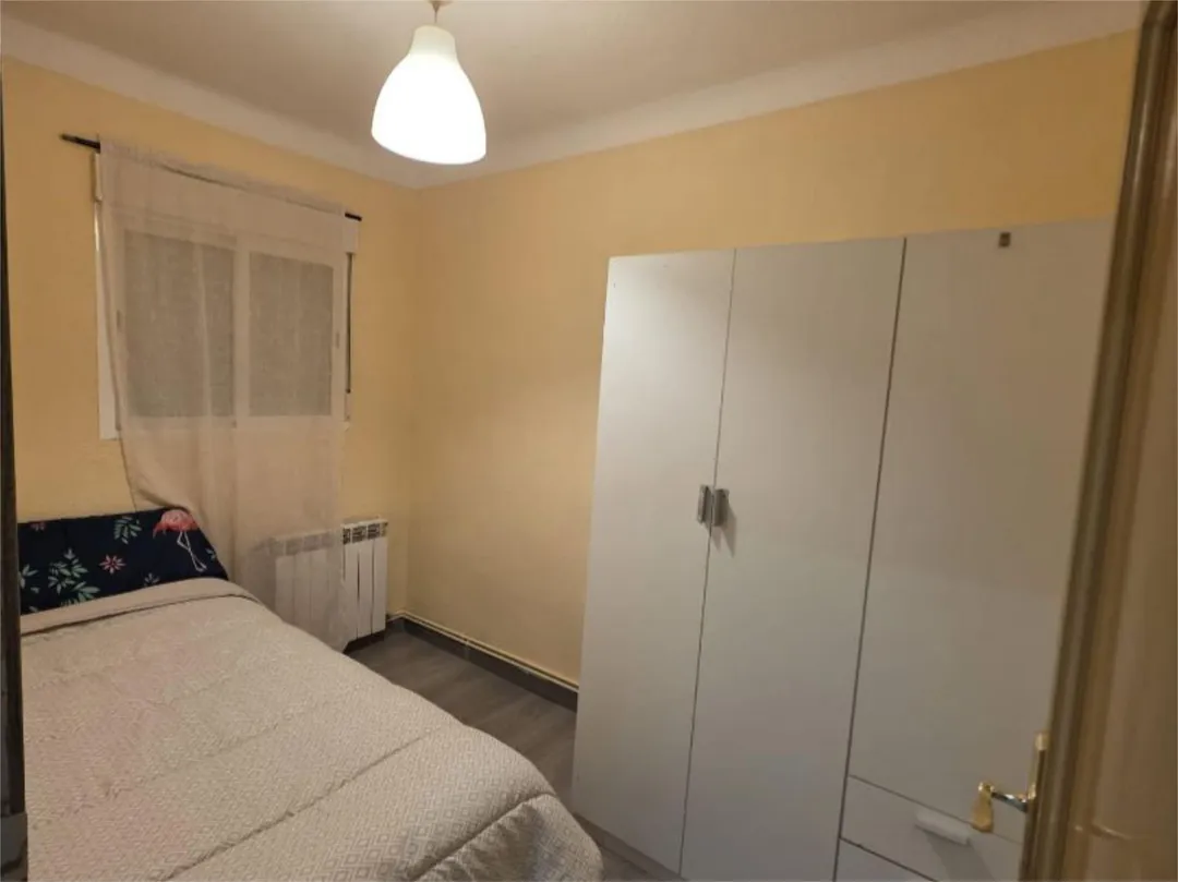 Piso en  Calle Zubieta 8