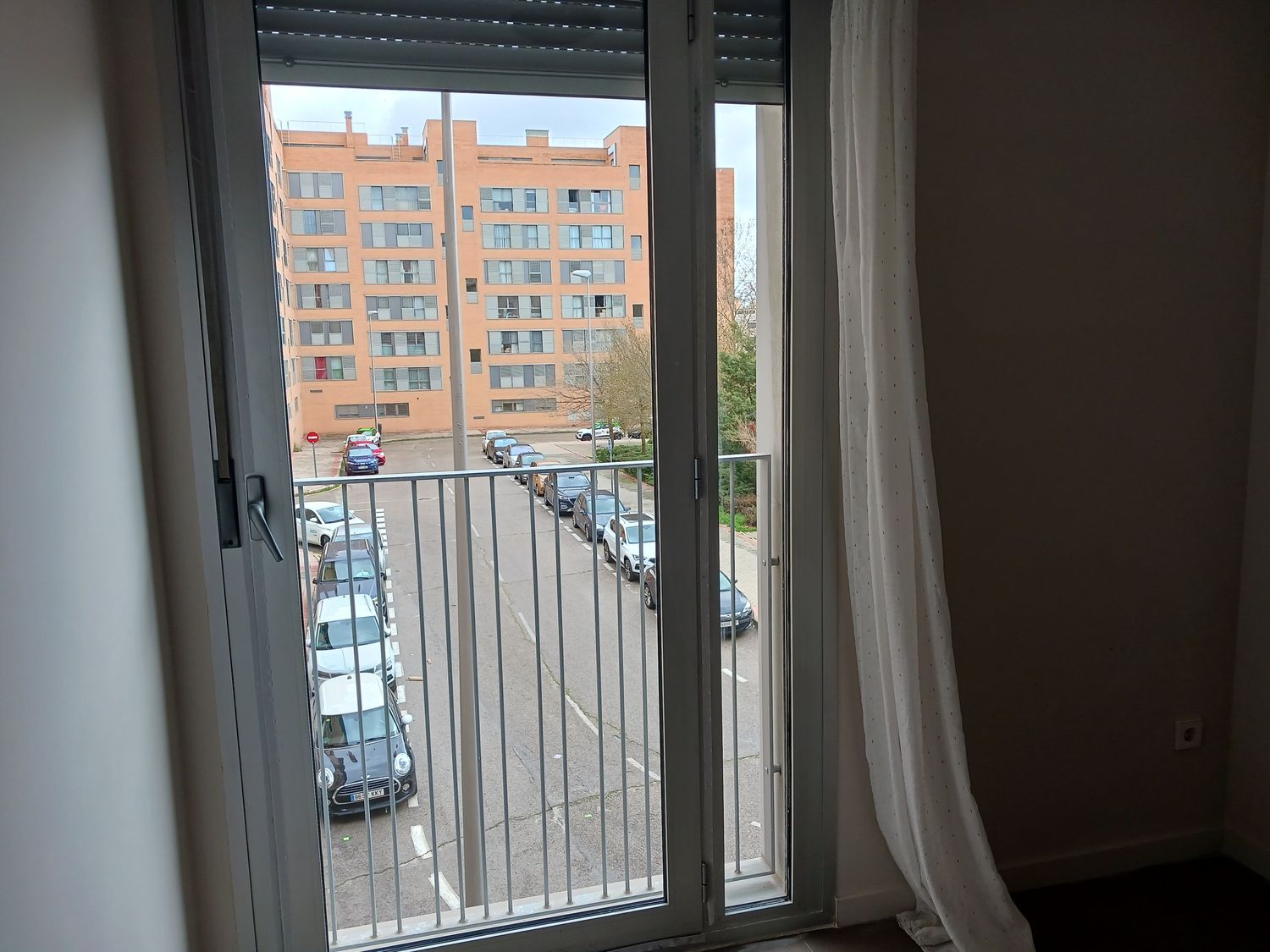 Estudio en calle de Puente la Reina, 39 - Foto 3