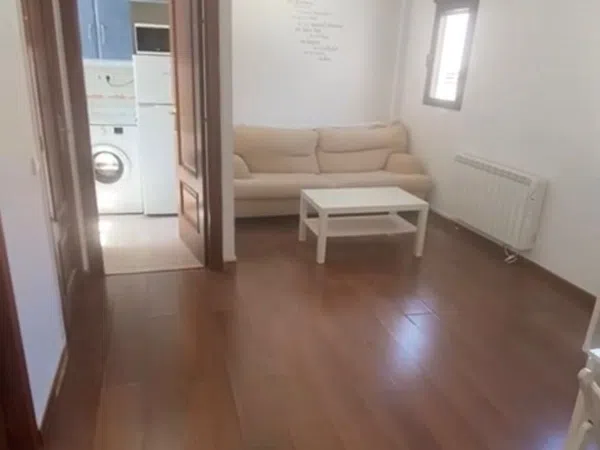 Piso en calle de la Coruña, 12