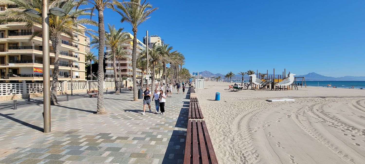 Piso en avenida Benidorm, 18 - Foto 15