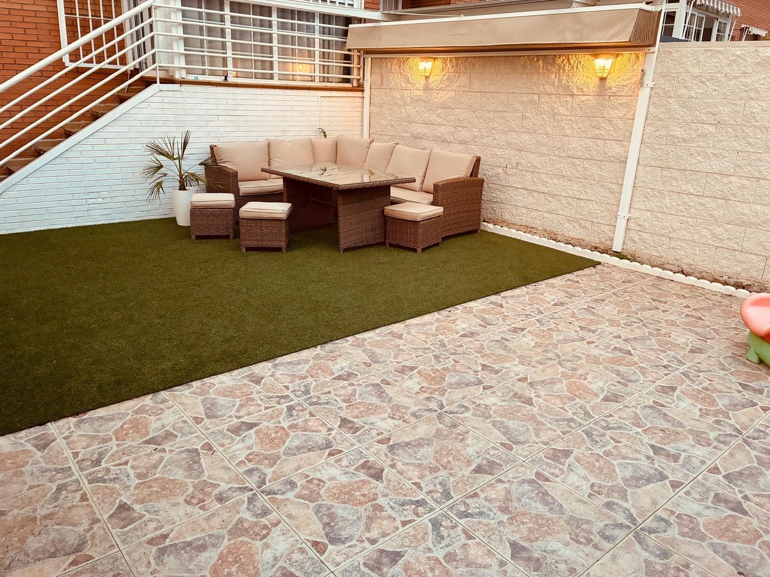 Chalet adosado en Altos del Olivar - El Caracol - Foto 4