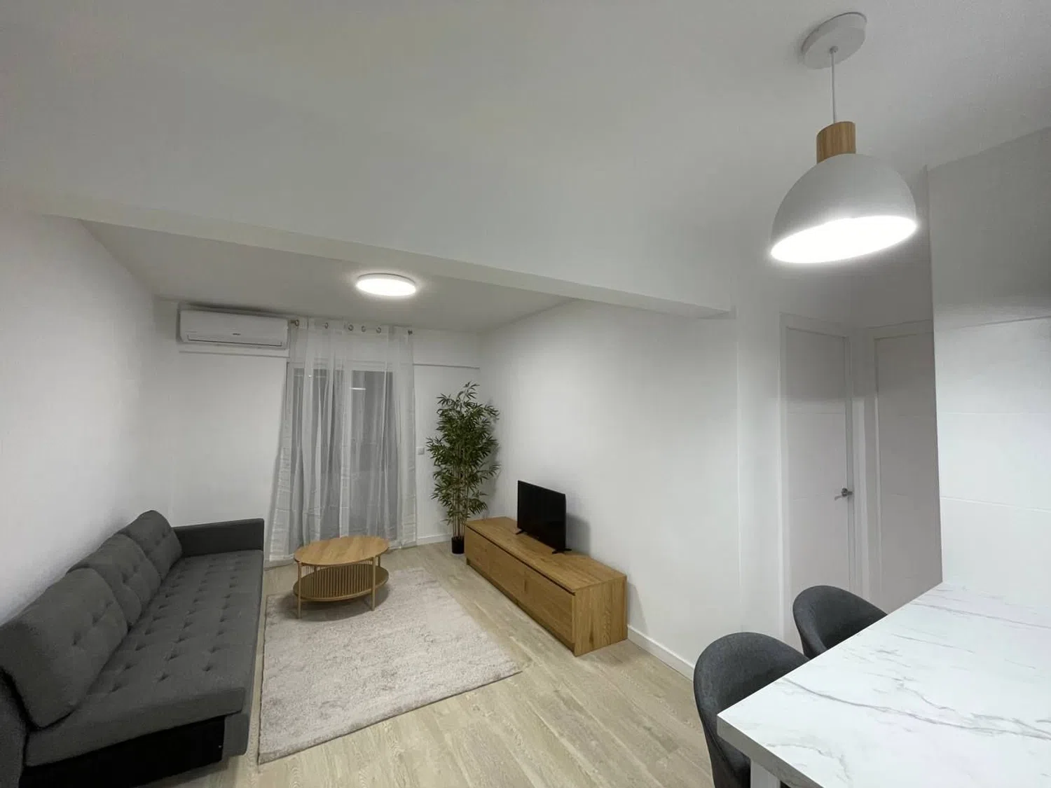 Piso en calle d'Enrique Monsonís Domingo, 7 - Foto 1