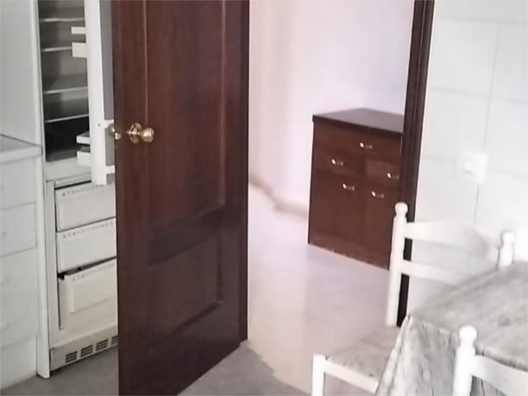 Piso en  Avenida de Emilio Lemos 19 - Foto 9