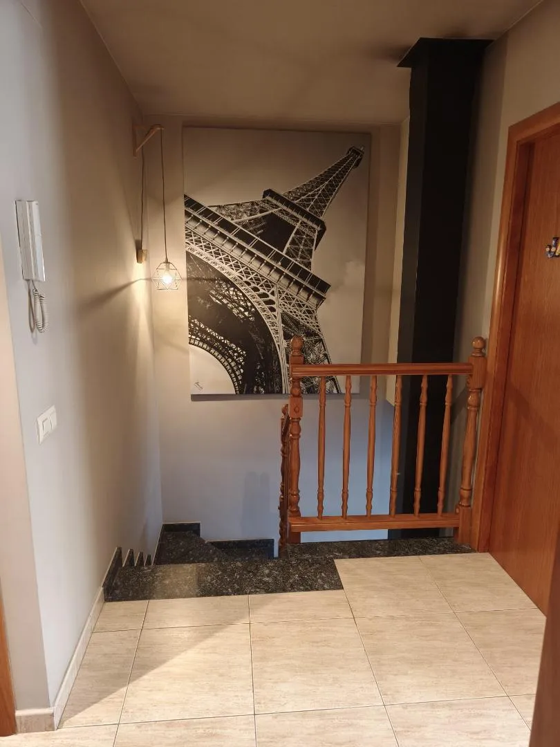 Casa adosada en  Carrer de Rector de Vallfogona 51 - Foto 14