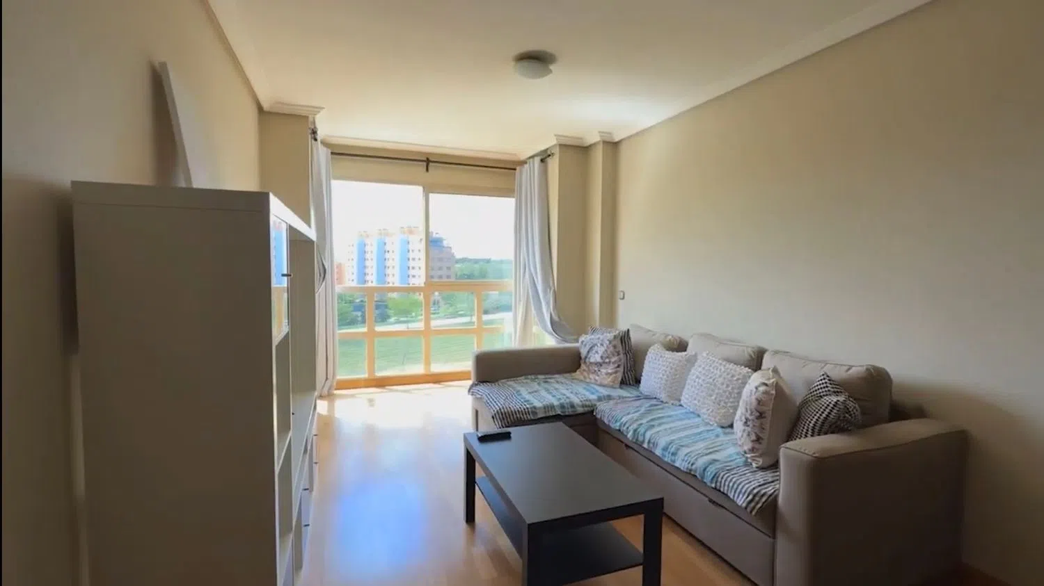 Piso en calle de Grañón, 8 - Foto 1