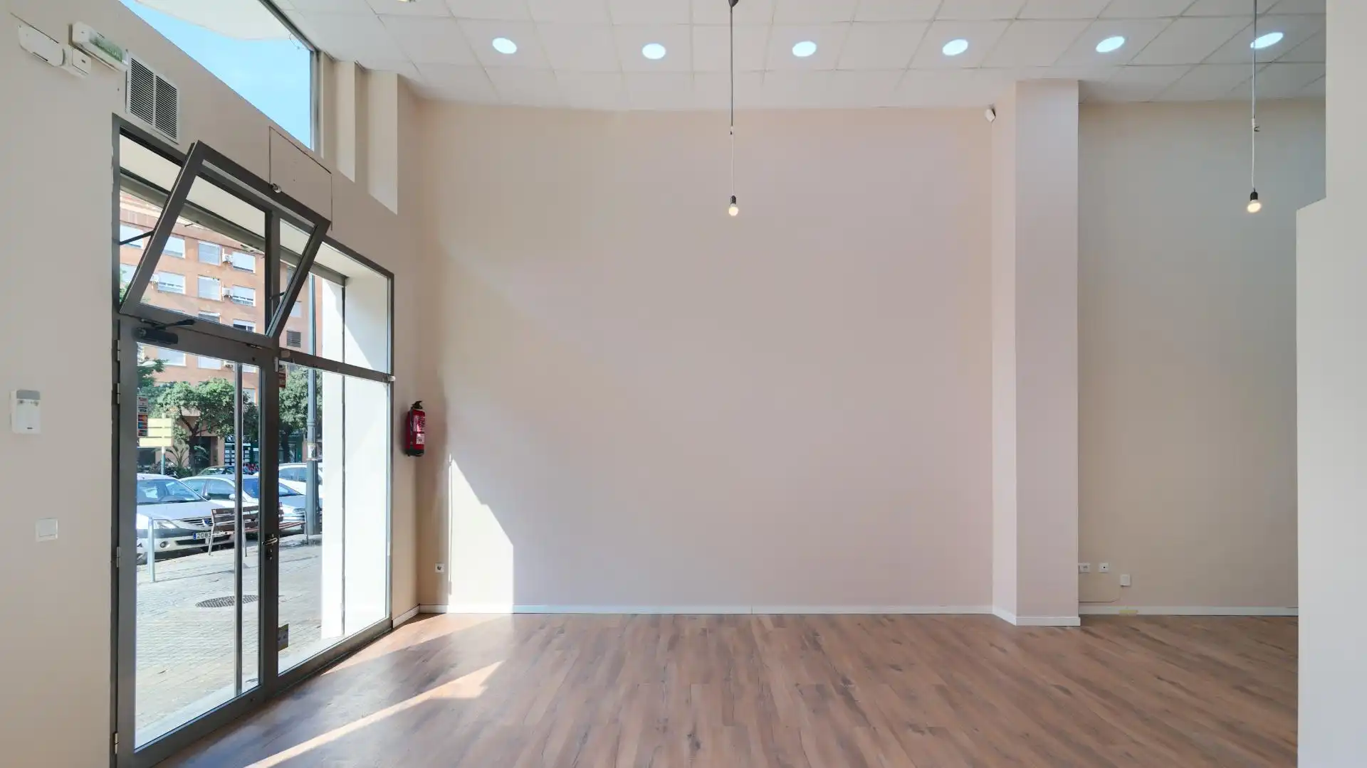 Local comercial en  Carrer del Doctor Nicasi Benlloch 18 - Foto 12