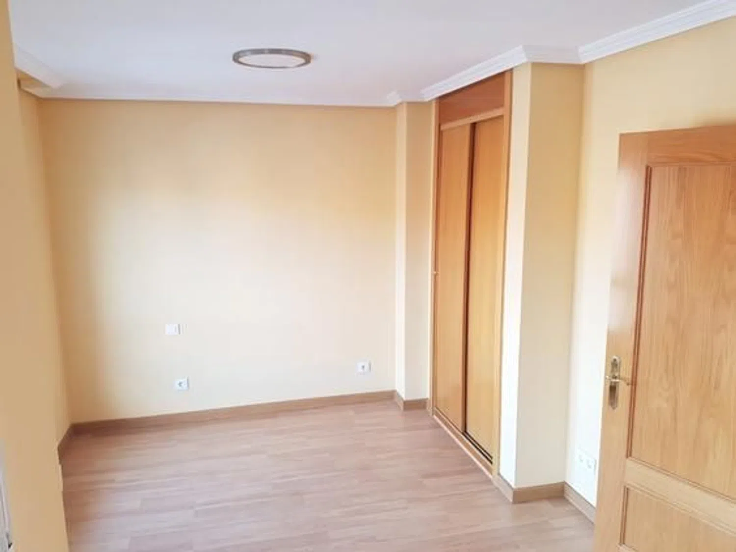 Chalet adosado en Ensanche - Foto 19