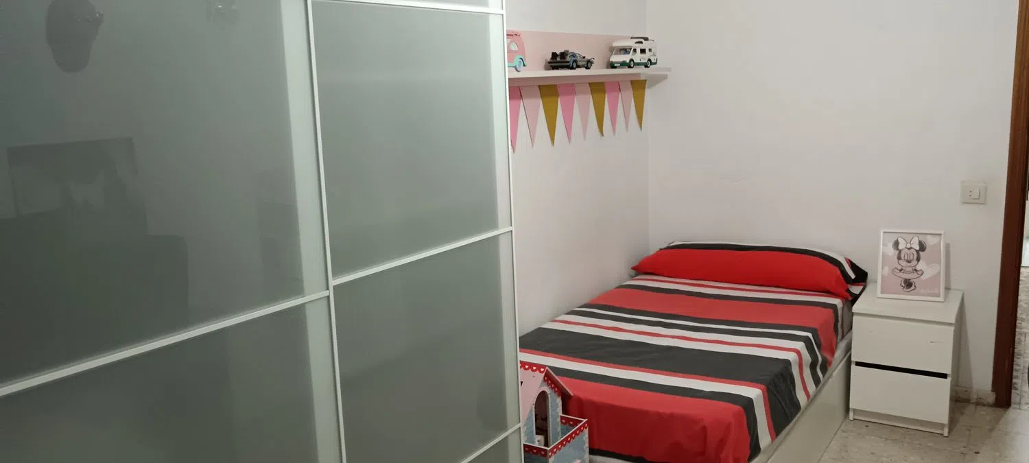 Piso en La Alhóndiga - Foto 3